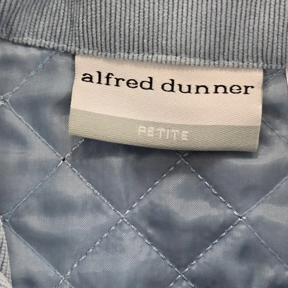 Alfred Dunner Petite 12P Blue Corduroy Quilted Jacket Button Front Excellent‎ - Picture 6 of 8